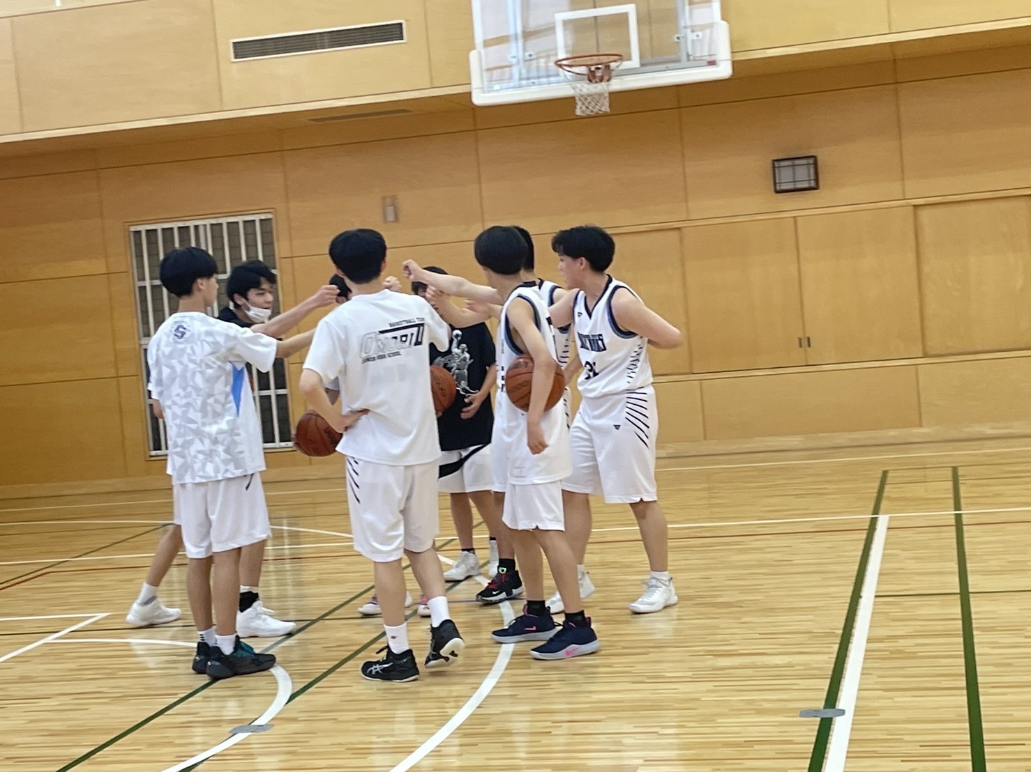 バスケットボール部 男子 女子 品川翔英中学校 高等学校